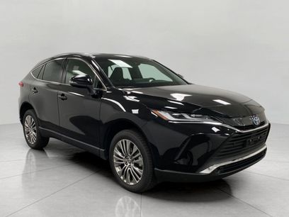 Used 2022 Toyota Venza XLE