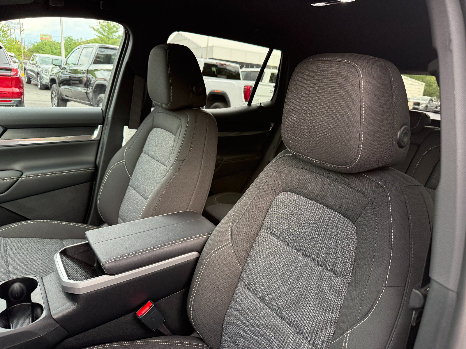 New 2027 GMC Terrain Elevation AWD/4WD image 14
