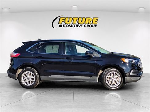 Used 2024 Ford Edge SEL image 11