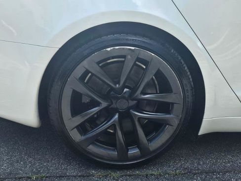 Used 2023 Tesla Model S AWD/4WD image 16