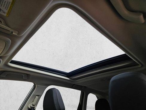 Used 2024 Subaru Forester Premium image 16