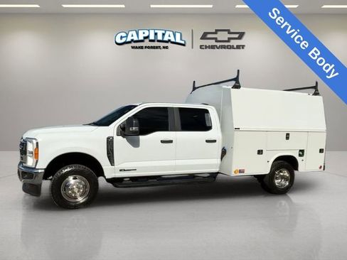 Used 2023 Ford F350 XL w/ XL Chrome Package image 2