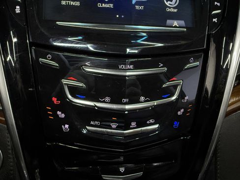 Used 2019 Cadillac Escalade Luxury image 20