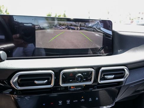 New 2026 Nissan Sentra SV FWD image 27