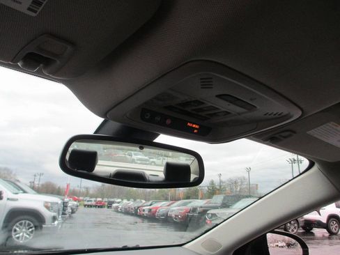 Used 2017 Buick LaCrosse Essence w/ Sun and Shade Package image 27