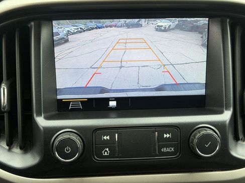 Used 2019 Chevrolet Colorado Z71 AWD/4WD image 15