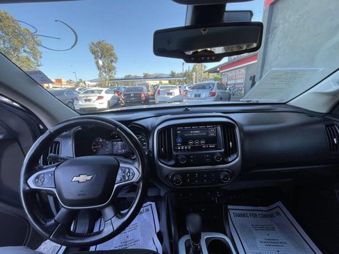 Used 2022 Chevrolet Colorado LT w/ Fleet Safety Package RWD image 11