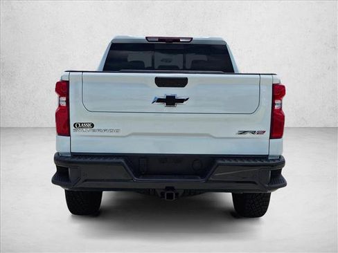 Used 2026 Chevrolet Silverado 1500 ZR2 AWD/4WD image 6