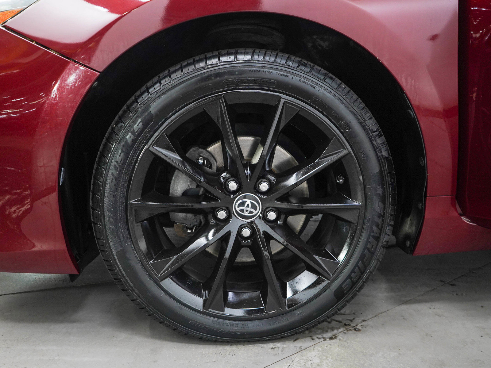 Used 2015 Toyota Camry XSE w/ Moonroof Package FWD image 27