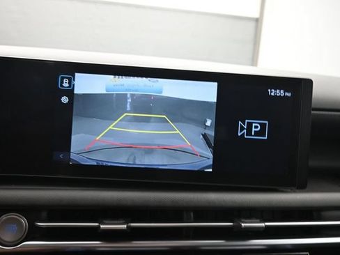 Used 2025 Hyundai Tucson SEL FWD image 19