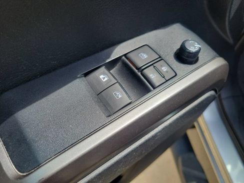 Used 2023 Toyota Tacoma SR5 RWD image 14