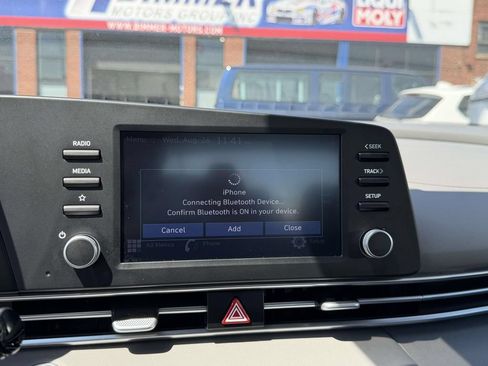 Certified 2023 Hyundai Elantra SEL FWD image 27