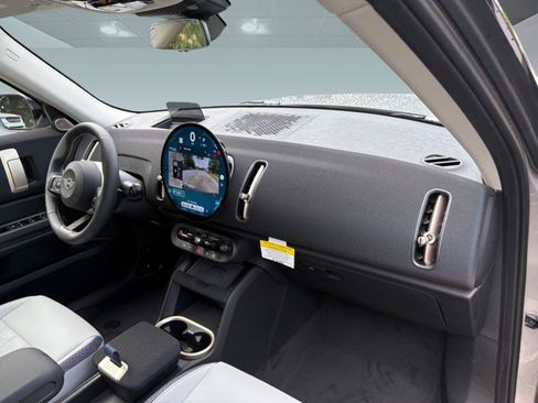New 2025 MINI Cooper Countryman S image 25