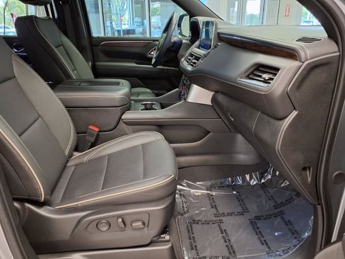 Used 2023 Chevrolet Tahoe Premier RWD image 10