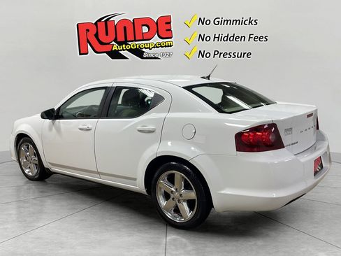 Used 2013 Dodge Avenger SE image 4