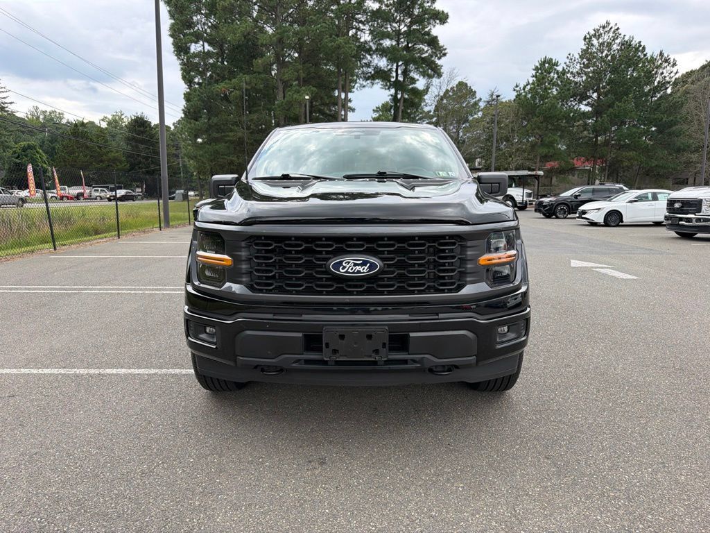 Used 2024 Ford F150 STX AWD/4WD image 3
