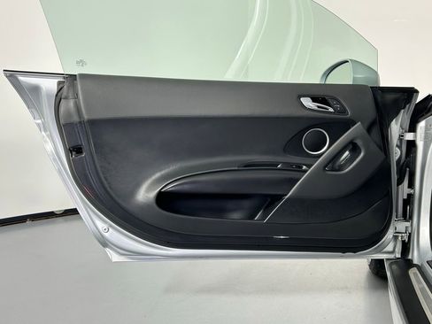 Used 2012 Audi R8 V10 image 28