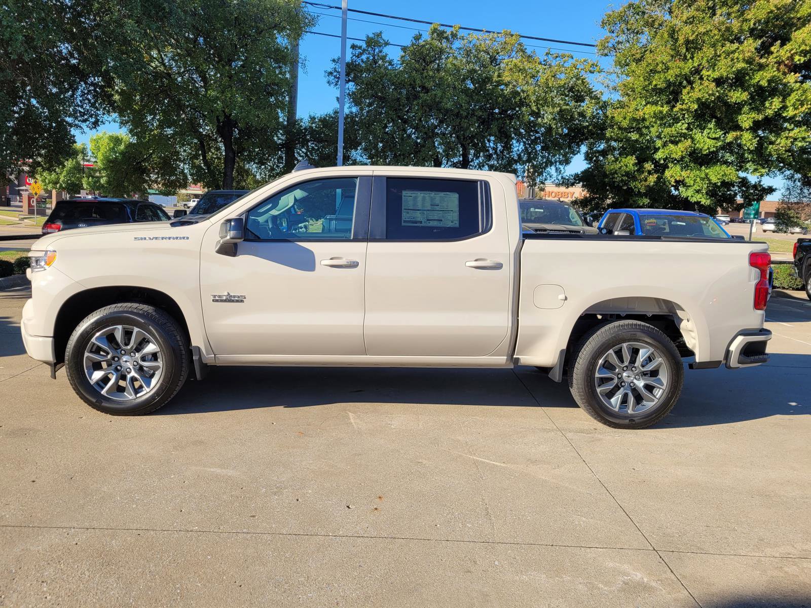 New 2026 Chevrolet Silverado 1500 RST w/ Texas Edition Plus RWD image 2