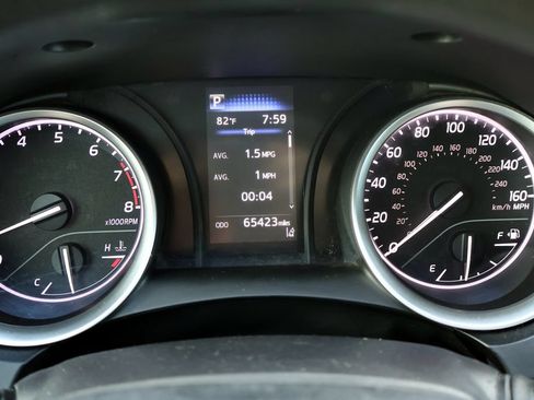 Used 2021 Toyota Camry LE FWD image 22