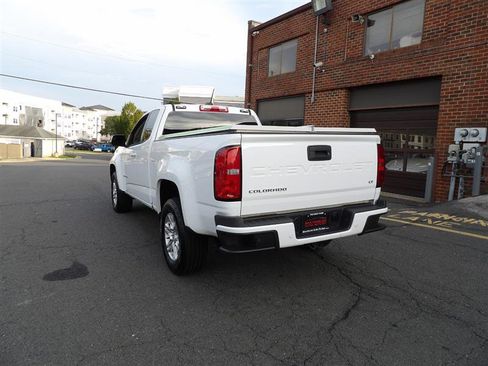 Used 2021 Chevrolet Colorado LT w/ Fleet Safety Package image 5