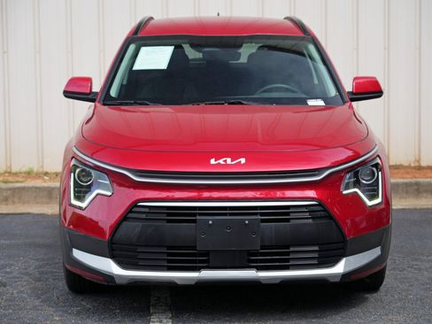 Used 2024 Kia Niro EX FWD image 44