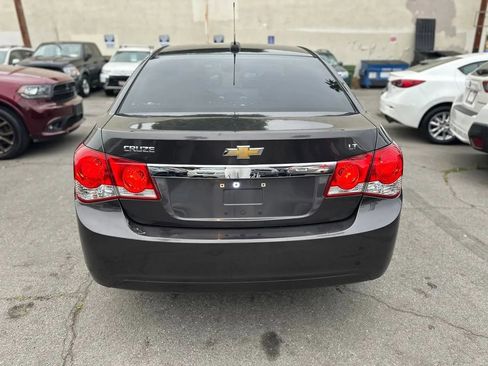 Used 2016 Chevrolet Cruze LT w/ Technology Package image 18