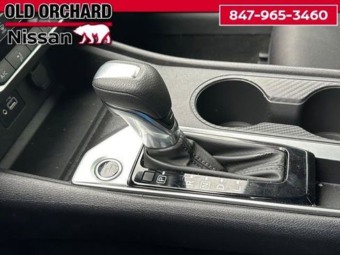 Used 2024 Nissan Altima 2.5 S image 13