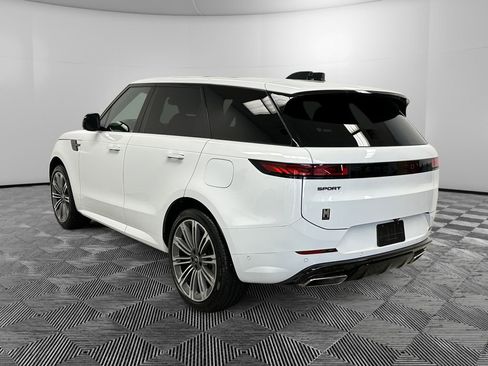 Used 2025 Land Rover Range Rover Sport Dynamic SE AWD/4WD image 3