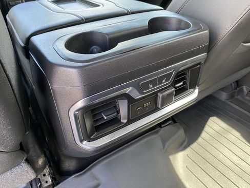 Used 2020 Chevrolet Silverado 2500 LTZ w/ LTZ Premium Package AWD/4WD image 11