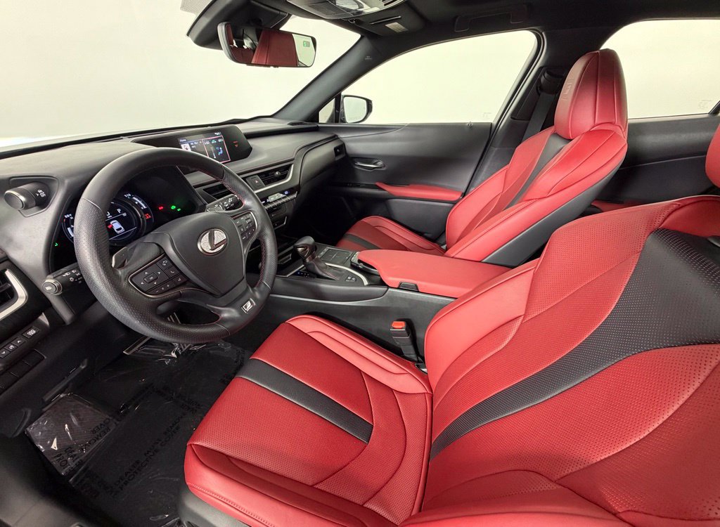 Used 2021 Lexus UX 250h F Sport AWD/4WD image 4