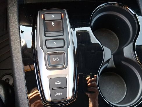 Used 2020 Honda Ridgeline Black Edition image 15