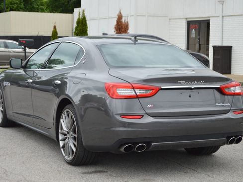 Used 2015 Maserati Quattroporte S Q4 AWD/4WD image 4