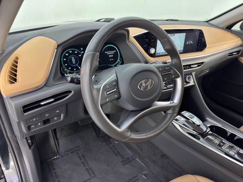 Used 2022 Hyundai Sonata Limited w/ Cargo Package image 12