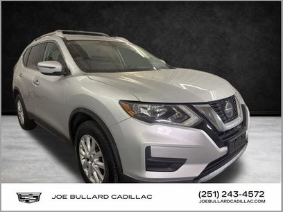 Used 2018 Nissan Rogue SV