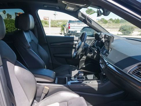 Used 2022 Audi SQ5 Premium Plus w/ Premium Plus Package image 17