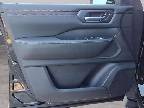 New 2026 Nissan Armada SL w/ Captain's Chari Seat Package image 14