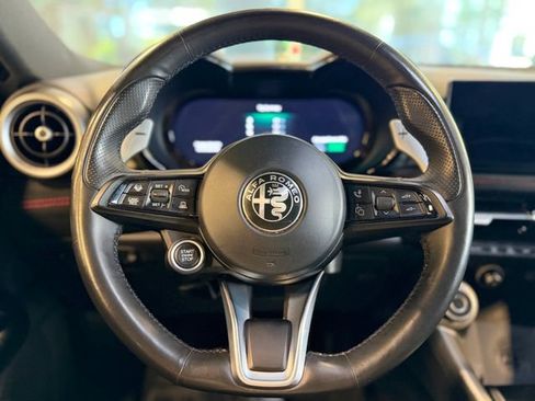 Used 2024 Alfa Romeo Tonale Veloce w/ Active Assist Package AWD/4WD image 24