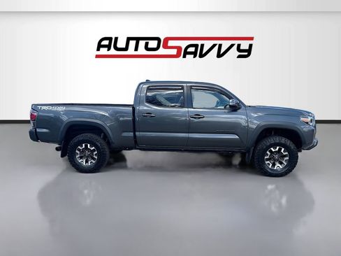 Used 2019 Toyota Tacoma TRD Off-Road w/ TRD Premium Off Road Package image 8