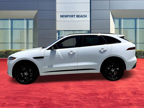 New 2026 Jaguar F-PACE R-Dynamic S image 2