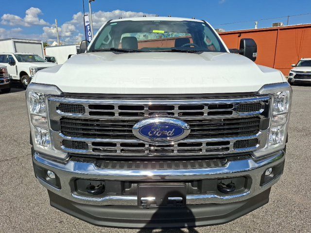New 2026 Ford F550 4x4 Regular Cab Super Duty w/ XL Chrome Package image 8