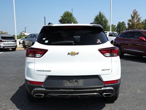 Used 2023 Chevrolet TrailBlazer ACTIV FWD image 5
