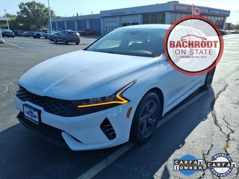 Used 2022 Kia K5 LX image 3