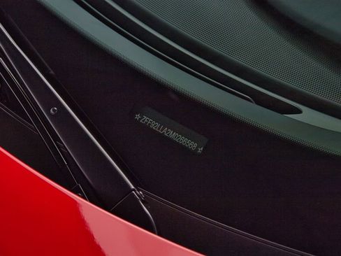 Used 2021 Ferrari F8 Tributo image 24