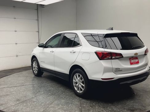 Certified 2024 Chevrolet Equinox LT image 2