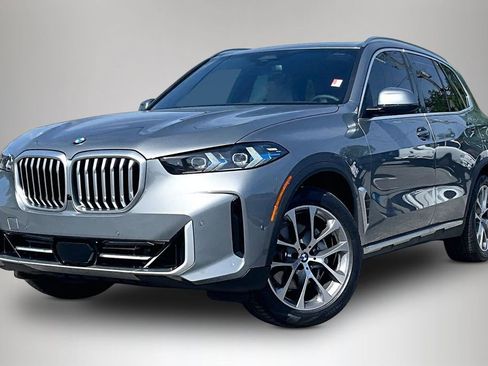 Used 2026 BMW X5 xDrive40i w/ Climate Comfort Package AWD/4WD image 2