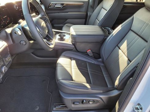 New 2026 Chevrolet Tahoe High Country image 17