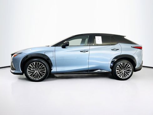 Used 2023 Lexus RZ 450e Premium w/ Accessory Package (2T) AWD/4WD image 4