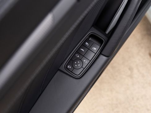 New 2026 Porsche 911 Carrera 4S image 23