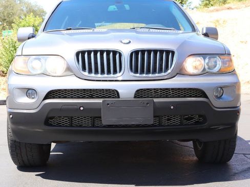 Used 2005 BMW X5 3.0i image 3