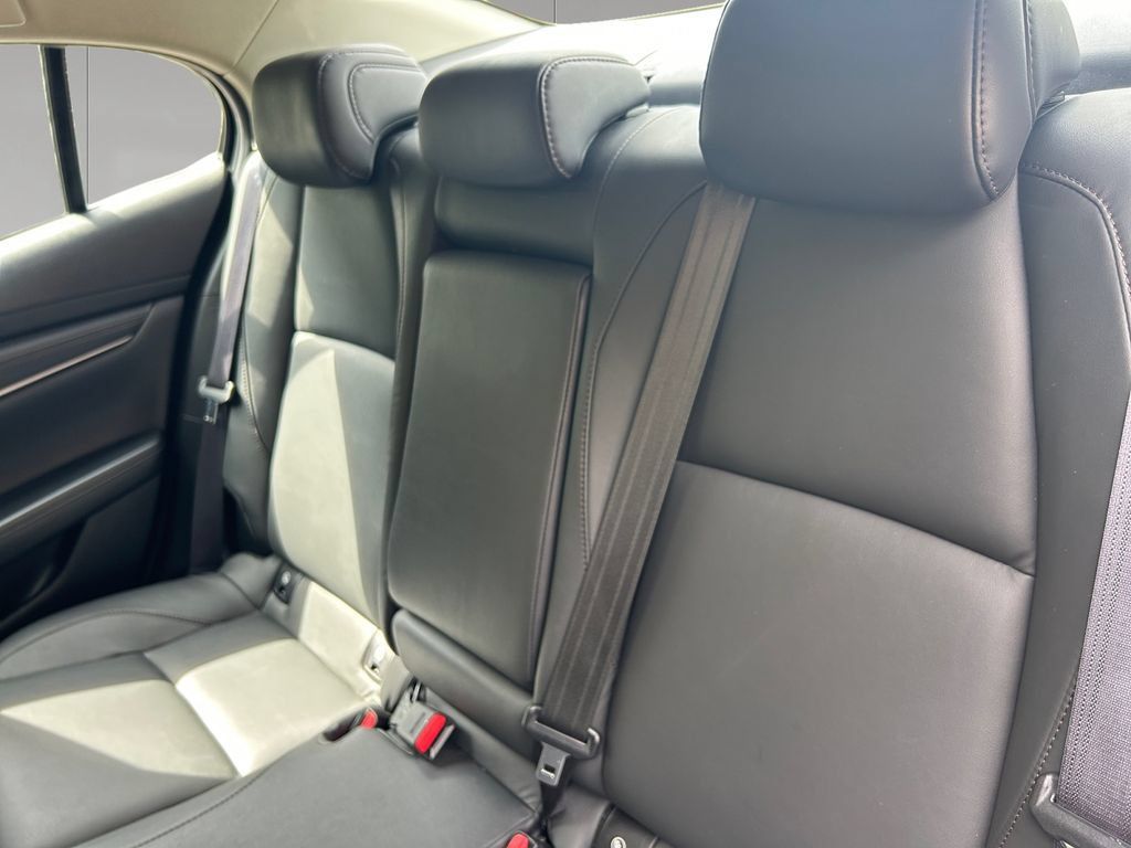 Used 2024 MAZDA MAZDA3 s FWD image 16